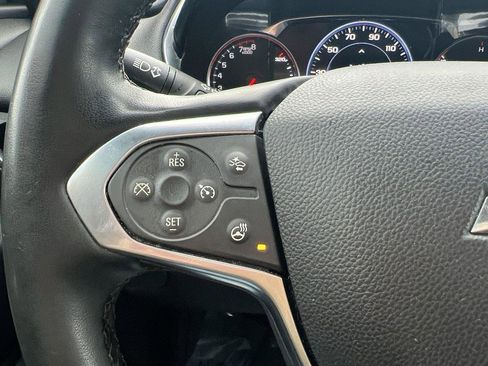 Used 2023 Chevrolet Traverse Premier image 22