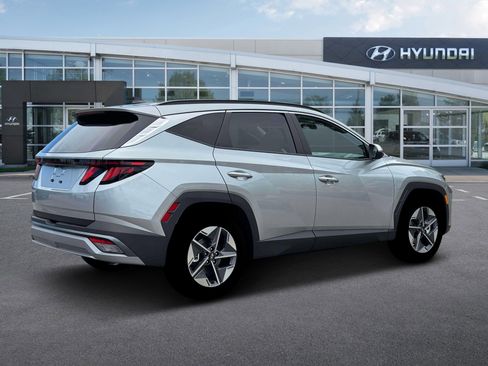 New 2026 Hyundai Tucson SEL image 8