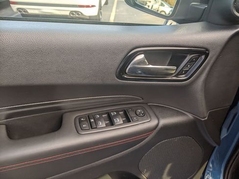 Used 2024 Dodge Durango GT image 15