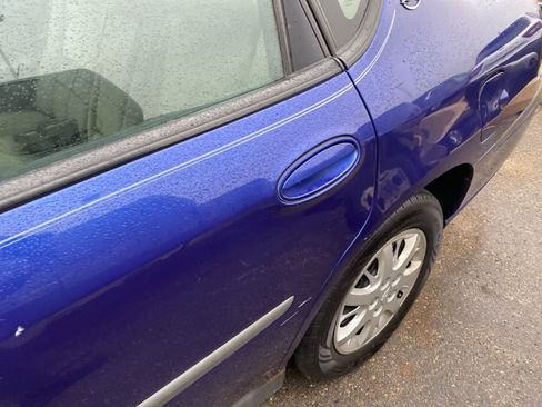 Used 2005 Chevrolet Impala w/ Preferred Equipment Group image 4