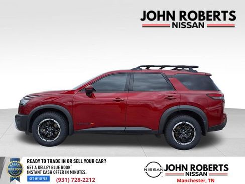 Used 2023 Nissan Pathfinder Rock Creek image 3