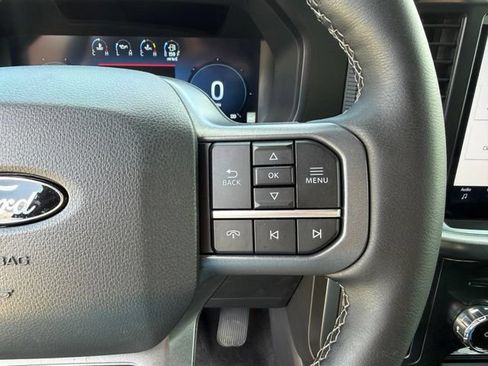 Used 2025 Ford F150 Lariat w/ Equipment Group 502A High AWD/4WD image 18