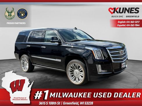 Used 2020 Cadillac Escalade Platinum AWD/4WD image 1