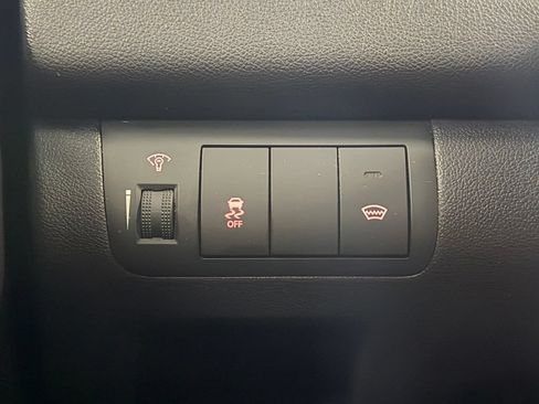 Used 2013 Kia Forte SX w/ Leather Pkg FWD image 14