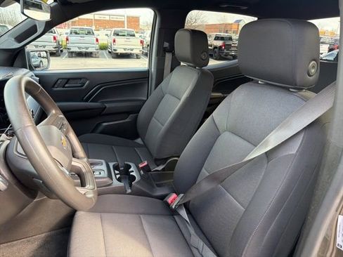 Used 2023 Chevrolet Colorado W/T image 19