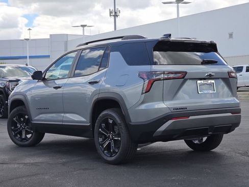 New 2026 Chevrolet Equinox LT w/ Midnight Edition FWD image 19