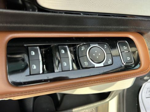 Used 2022 Lincoln Aviator Reserve w/ Equipment Group 201A AWD/4WD image 21
