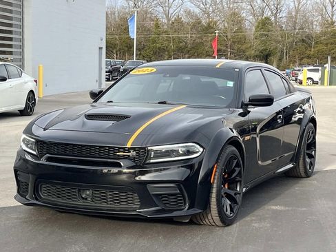 Used 2023 Dodge Charger Scat Pack image 3