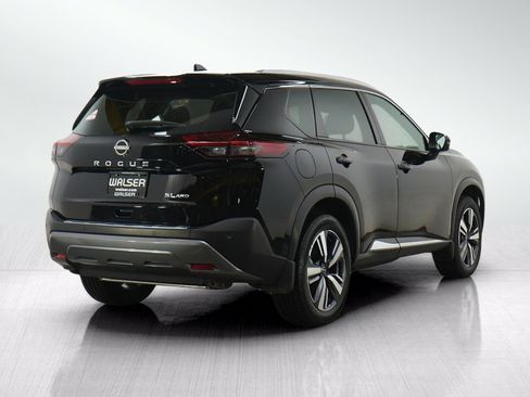 Used 2023 Nissan Rogue SL AWD/4WD image 5