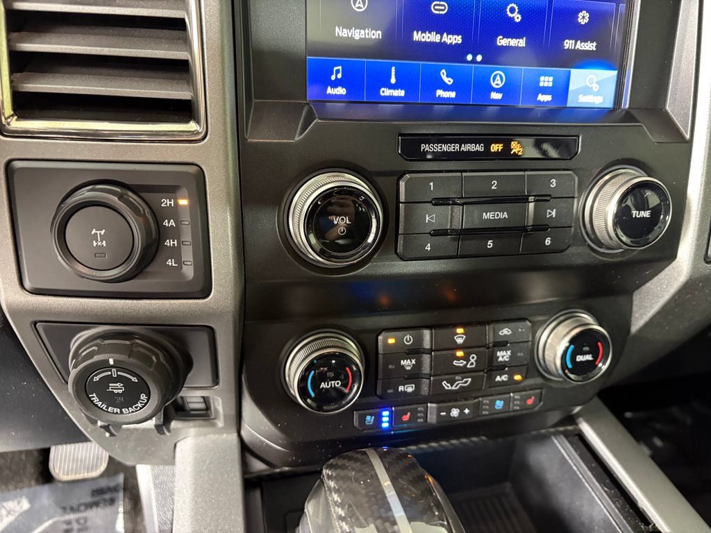 Used 2019 Ford F150 Raptor w/ Equipment Group 802A Luxury AWD/4WD image 20