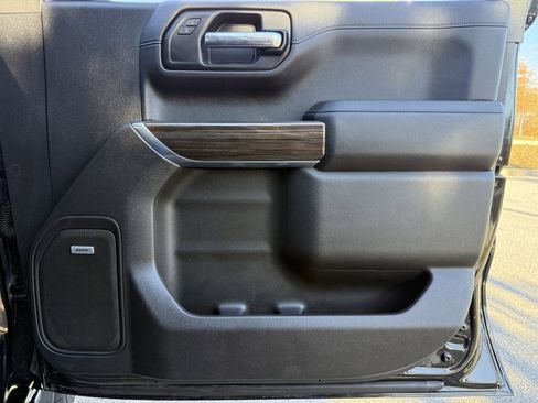 Used 2021 Chevrolet Silverado 1500 LT Trail Boss w/ Convenience Package II image 42