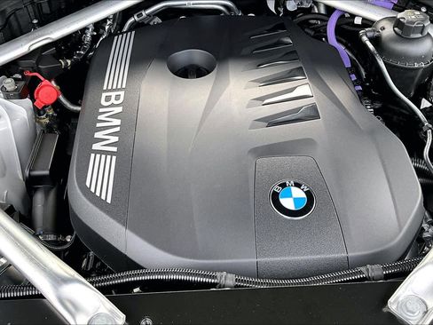 New 2026 BMW X5 xDrive40i w/ M Sport Package image 17