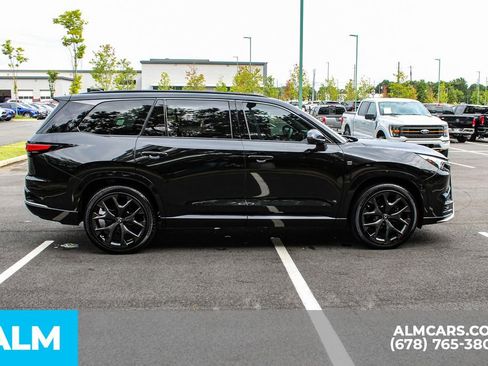 Used 2024 Lexus TX 500h AWD image 9