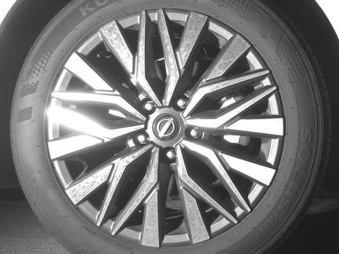 Used 2025 Nissan Altima 2.5 SV image 13