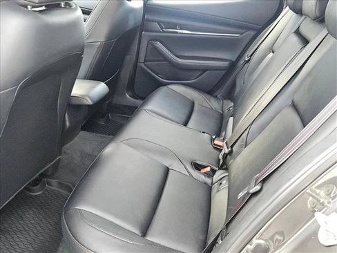 Used 2022 MAZDA MAZDA3 s image 18