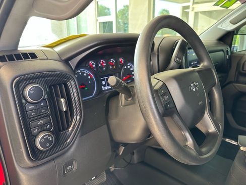 Used 2021 Chevrolet Silverado 1500 Custom Trail Boss w/ LPO, Dark Essentials Package image 20