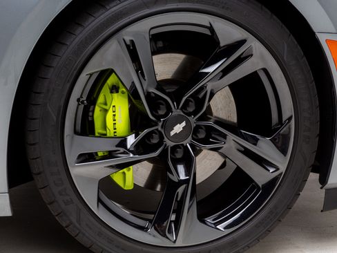 Used 2023 Chevrolet Camaro SS image 35