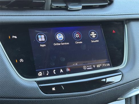 Used 2025 Cadillac XT5 Premium Luxury image 16