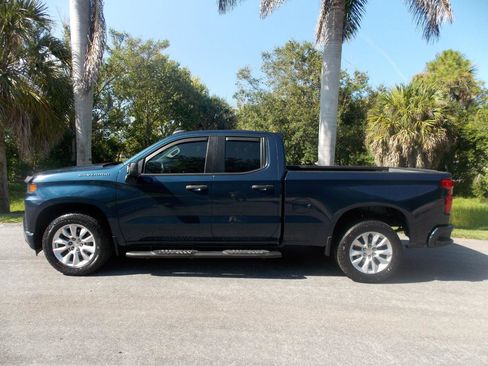 Used 2020 Chevrolet Silverado 1500 Custom w/ Custom Value Package RWD image 6