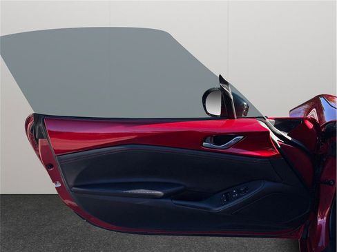 Used 2017 MAZDA MX-5 Miata RF Club image 19