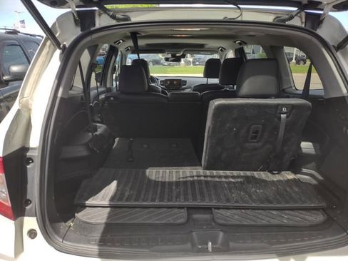 Used 2021 Honda Pilot Special Edition image 11