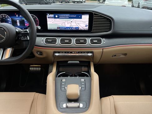 Certified 2024 Mercedes-Benz GLS 450 4MATIC image 35