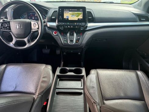 Used 2018 Honda Odyssey EX-L image 17