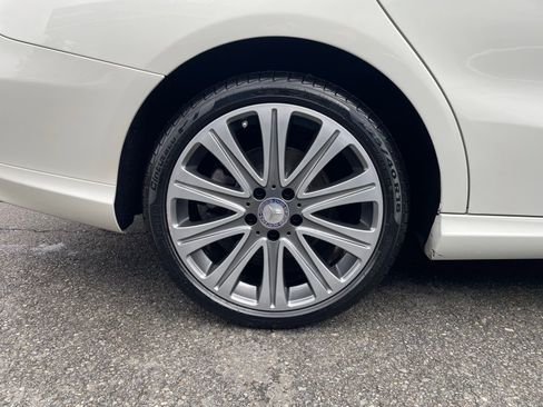 Used 2017 Mercedes-Benz CLA 250 image 11