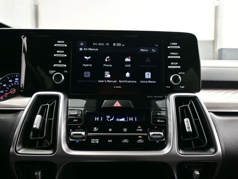 Used 2021 Kia Sorento S image 22