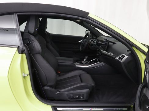 Used 2025 BMW M4 xDrive Competition image 18