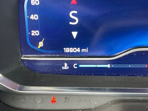 Used 2024 Chevrolet Suburban High Country w/ Premium Package 2 image 41