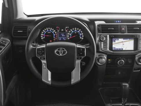 Certified 2017 Toyota 4Runner SR5 image 4