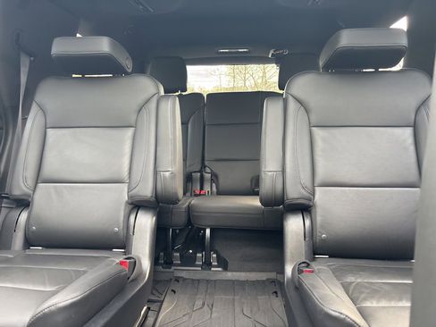 Used 2021 Chevrolet Tahoe LT w/ LT Signature Package AWD/4WD image 27