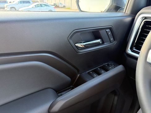 New 2026 GMC Canyon Elevation w/ Convenience Package RWD image 20