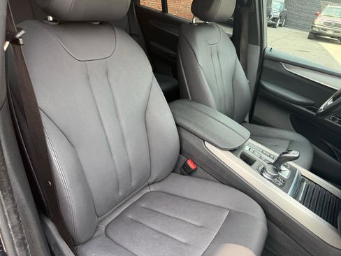 Used 2018 BMW X5 xDrive35i AWD/4WD image 9