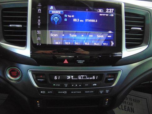 Used 2017 Honda Pilot EX-L image 15