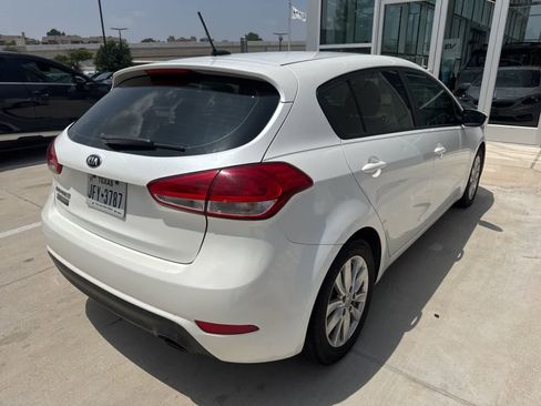 Used 2016 Kia Forte LX w/ LX Popular Plus Package FWD image 8