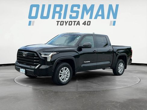 Used 2022 Toyota Tundra SR5 AWD/4WD image 3