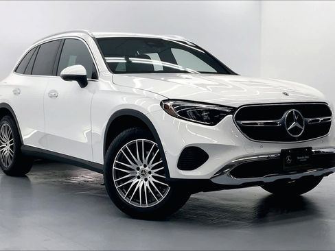 Used 2024 Mercedes-Benz GLC 300 image 6