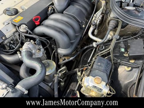 Used 1995 Mercedes-Benz E 320 Convertible image 98