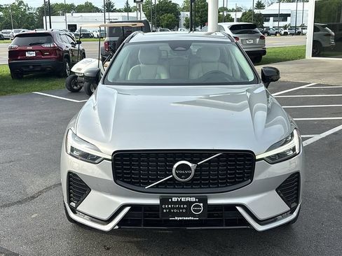 Certified 2023 Volvo XC60 B5 Plus w/ Climate Package AWD/4WD image 5