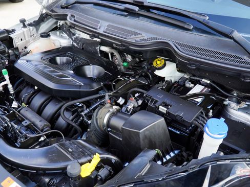 Used 2018 Ford EcoSport S image 11