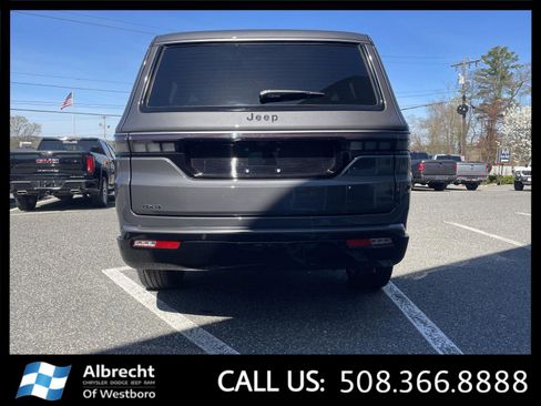 New 2026 Jeep Grand Wagoneer Limited w/ Premium Group II AWD/4WD image 4