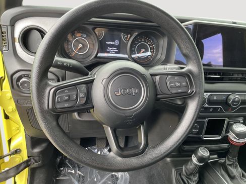 Used 2024 Jeep Wrangler Sport AWD/4WD image 14