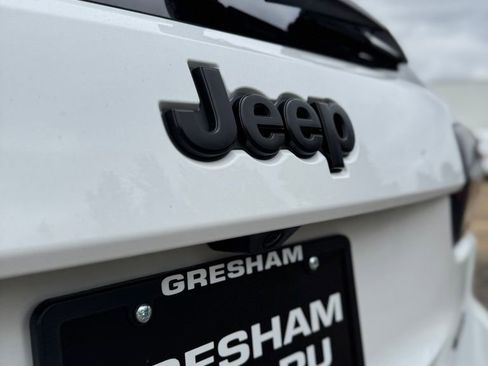 Used 2020 Jeep Grand Cherokee SRT AWD/4WD image 43