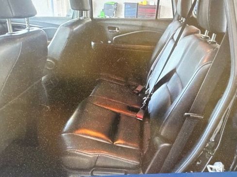 Used 2017 Honda Pilot EX-L image 8