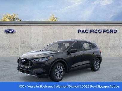 New 2025 Ford Escape Active w/ Cold Weather Package