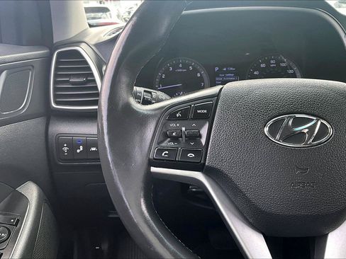 Used 2021 Hyundai Tucson Limited w/ Cargo Package FWD image 12