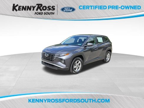 Used 2022 Hyundai Tucson SE AWD/4WD image 1