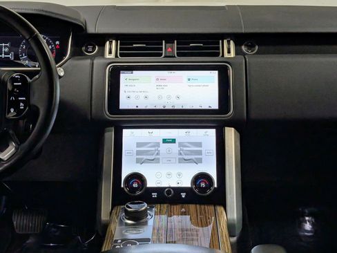 Used 2019 Land Rover Range Rover AWD/4WD image 24